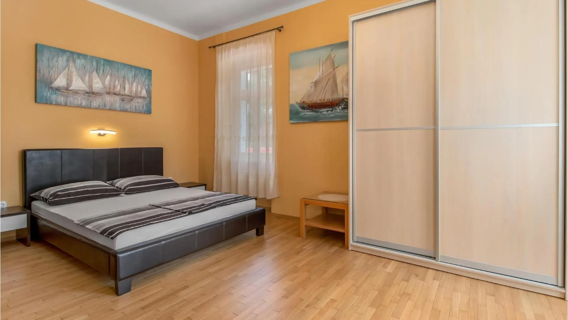 Apartment Marta - Whole House, Right By The Sea Novi Vinodolski 0*,  Croatia