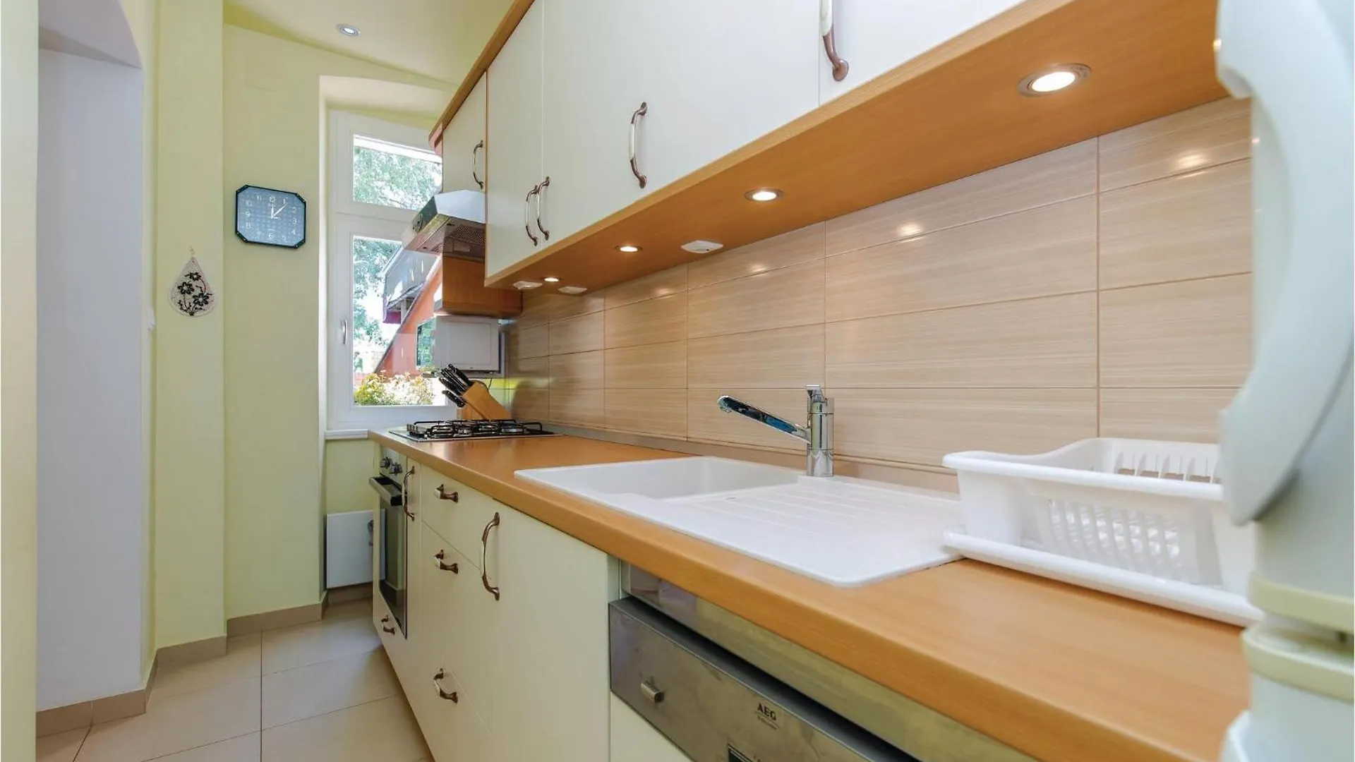 Holiday home Apartment Marta - Whole House, Right By The Sea Novi Vinodolski